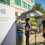 Znovuotevření Apple Storu v Cupertinu