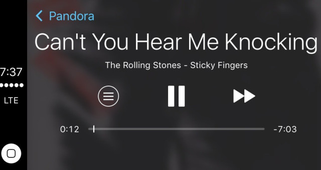 Aplikace Pandora Radio pro iPhone nyní podporuje přenášení hudby do CarPlay