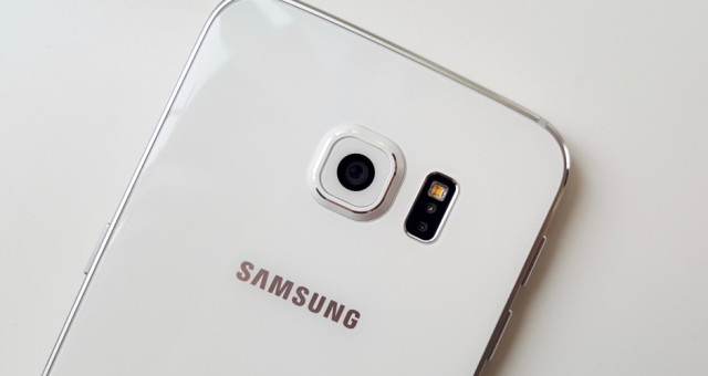 Samsung se prý chystá okopírovat iPhone Upgrade Program