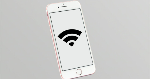 Wi-Fi asistent na iPhonu způsobil teenagerovi škodu 2000 dolarů