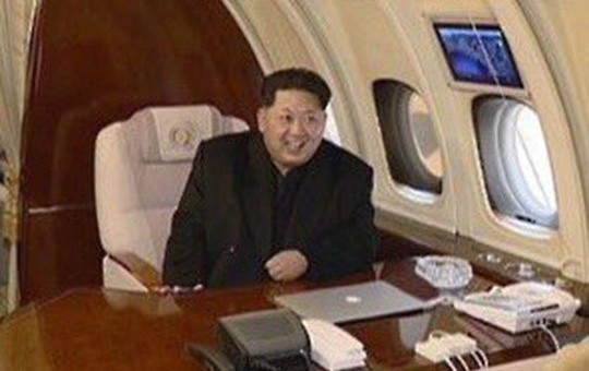 Severokorejský vůdce Kim Jong-Un používá MacBook Pro