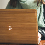 Dřevěné obaly na MacBook, které musíte mít
