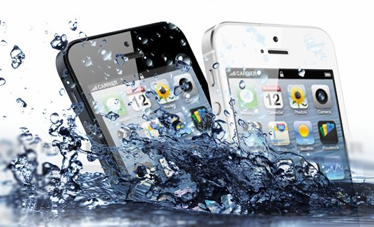 Test: Je nový iPhone SE voděodolný?