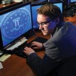 Debata o šifrování dat zdaleka není u konce, tvrdí ředitel FBI