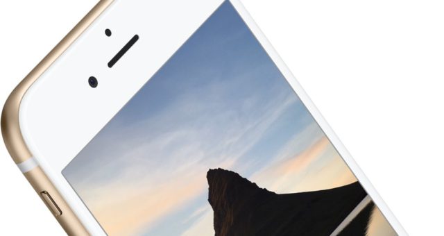 Dodavatel Applu: V roce 2017 se dočkáme celoskleněného iPhonu