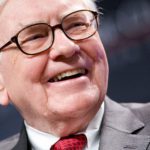 Warren Buffett vydělal na akciích Applu necelých 200 milionů dolarů
