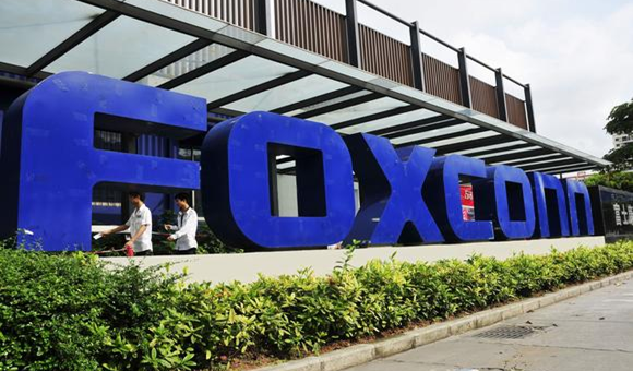 Foxconn a Apple chtějí v USA postavit továrnu za 7 miliard dolarů