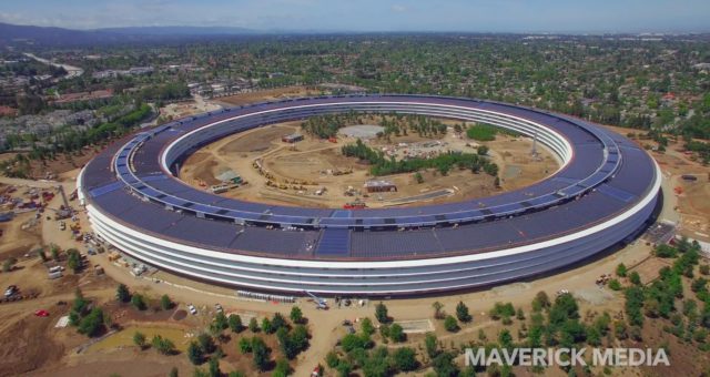 Nejnovější záběry z dronu dokazují, že Apple Park bude již brzo dokončen