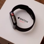 Apple vydal watchOS 4.0.1 s opravou LTE pro Apple Watch Series 3