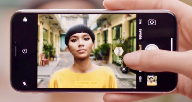 Apple v nové reklamě vyzdvihuje focení pomocí Portrait Lighting u iPhonu X