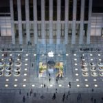Americké prodejny Apple zůstanou uzavřeny nejméně do začátku května