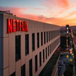 Levnější verze Netflixu s reklamami vám nedovolí reklamy přeskakovat ani sledovat pořady offline